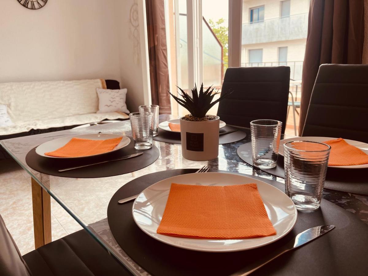 Apartament Al Centre Ideal Parelles A Платжа-д'Ару Екстер'єр фото